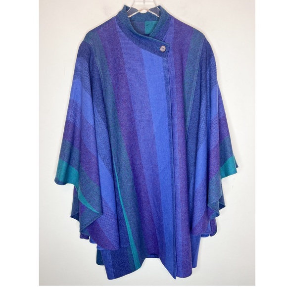 Avoca Collection Jackets & Coats Vtg Avoca Collection Poncho Coat